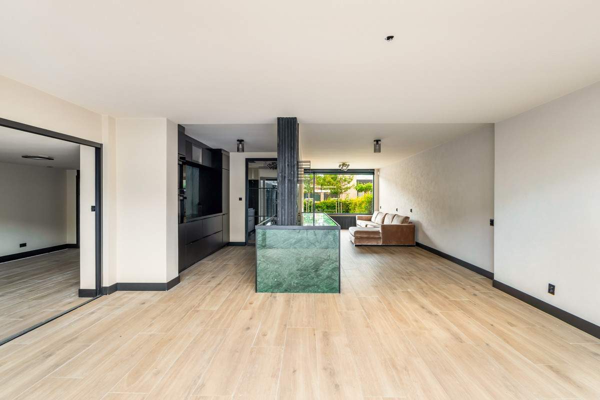 Tussenwoning te koop: Prins Mauritssingel 6, Beesd