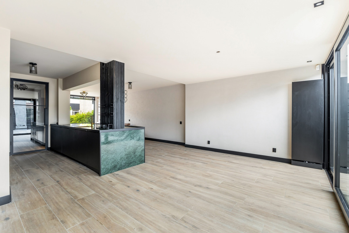 Tussenwoning te koop: Prins Mauritssingel 6, Beesd