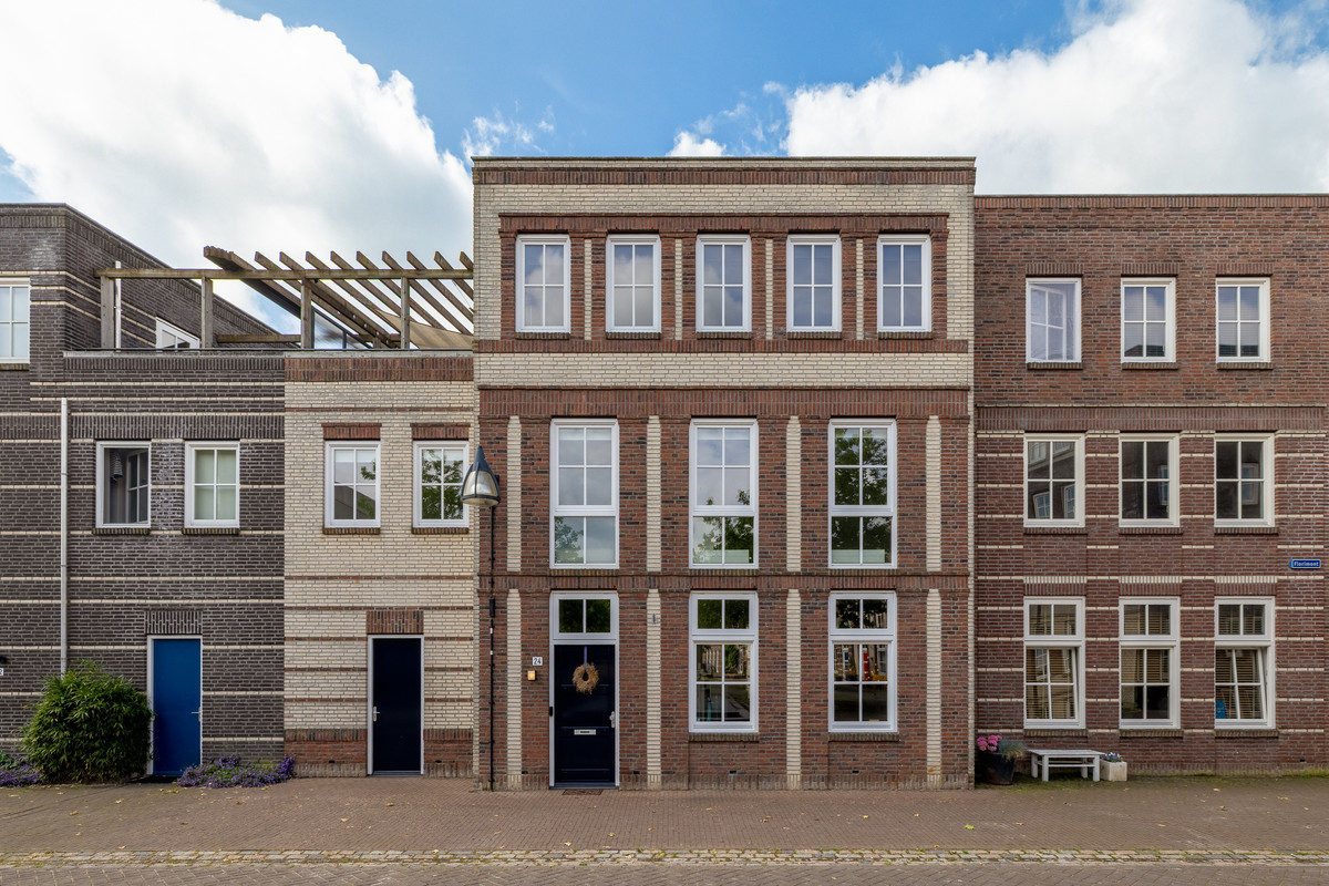 Tussenwoning te koop: Florimont 24, 'S-Hertogenbosch