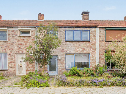 Middenstraat 104
