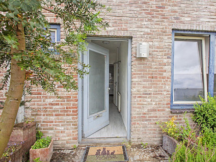 Middenstraat 104