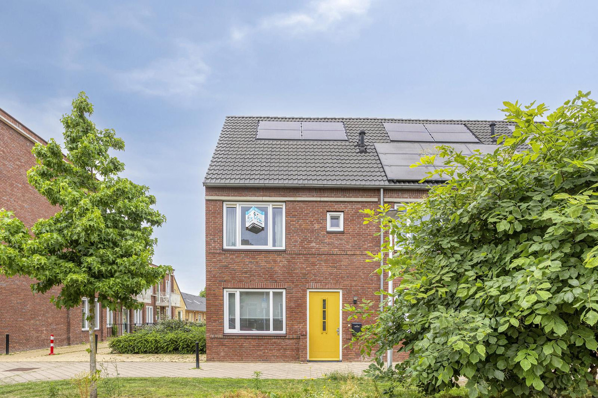 Hoekwoning te koop: Stadhoudersstraat 32, Maastricht