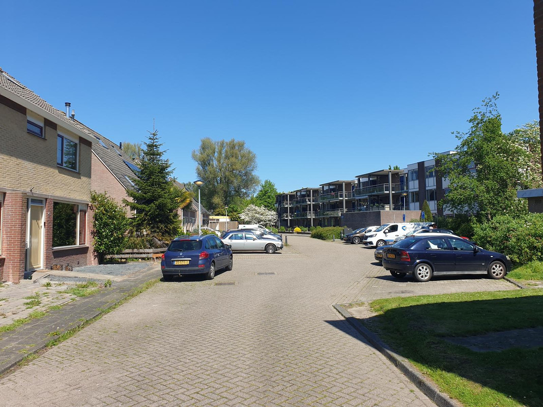 Tussenwoning te koop: Elzenbaan 13, Enkhuizen