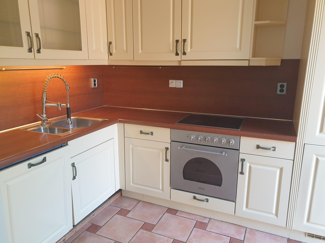 Tussenwoning te koop: Elzenbaan 13, Enkhuizen