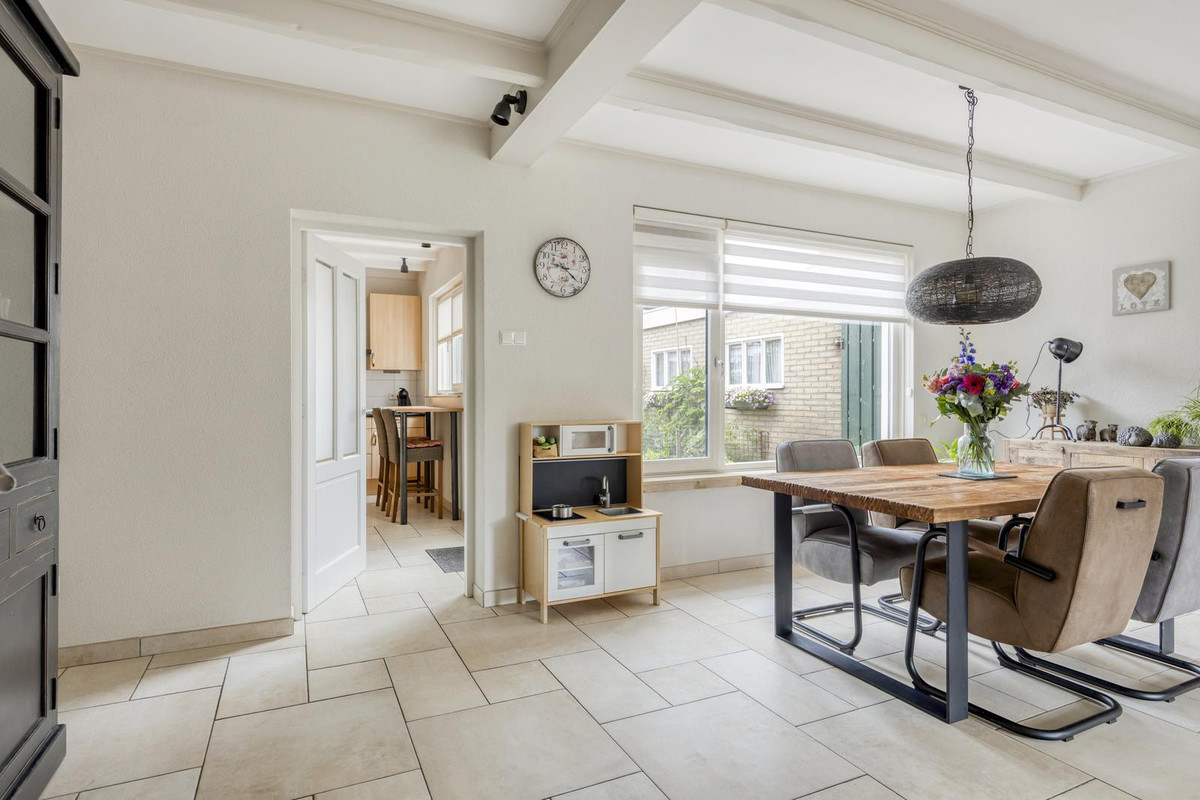 Twee-onder-één-kap te koop: Wilgenstraat 34, Heerle