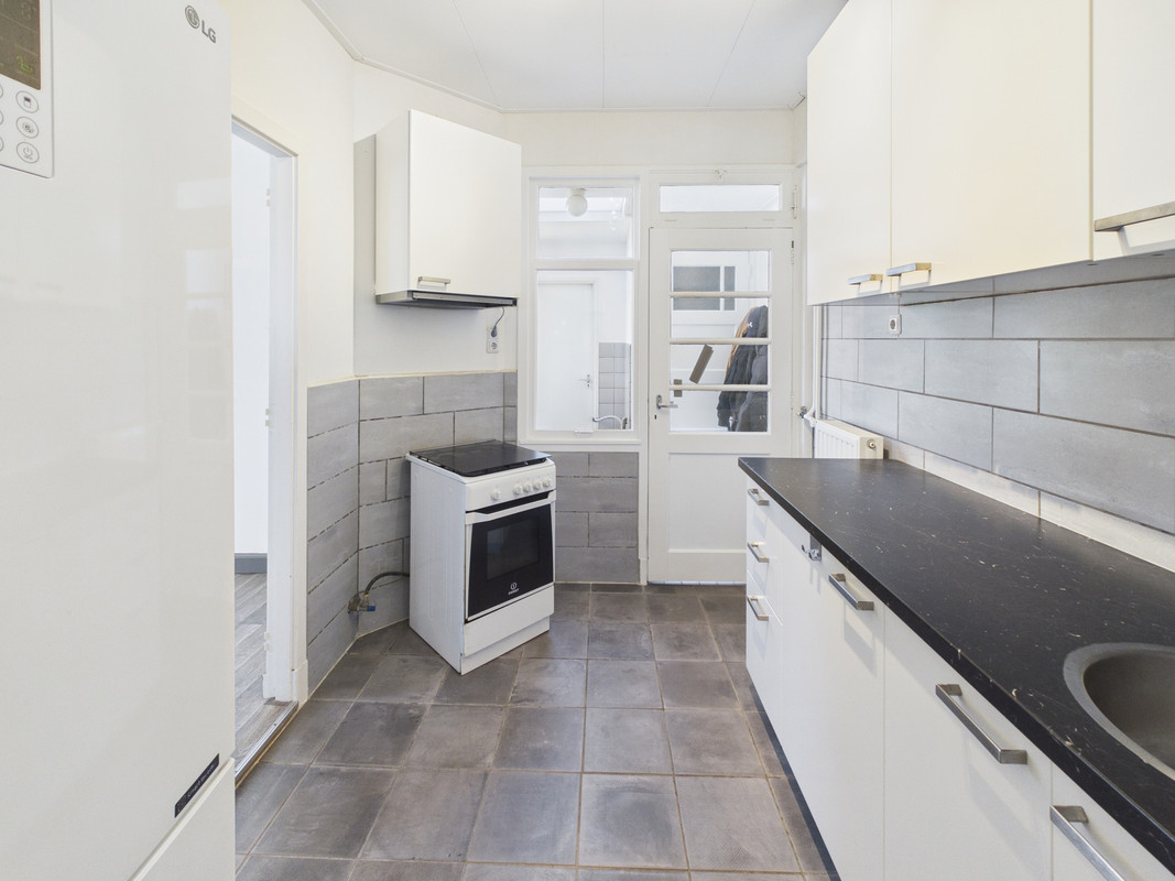 Twee-onder-één-kap te koop: Walstraat 10, Sas Van Gent