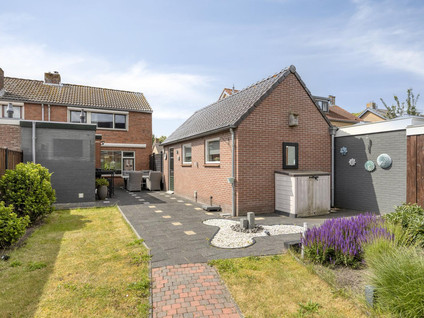 Bachstraat 16