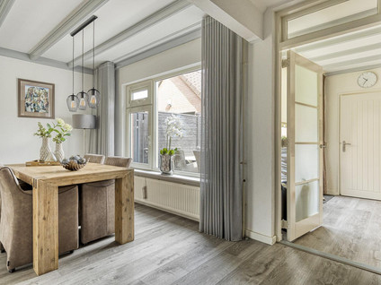 Bachstraat 16