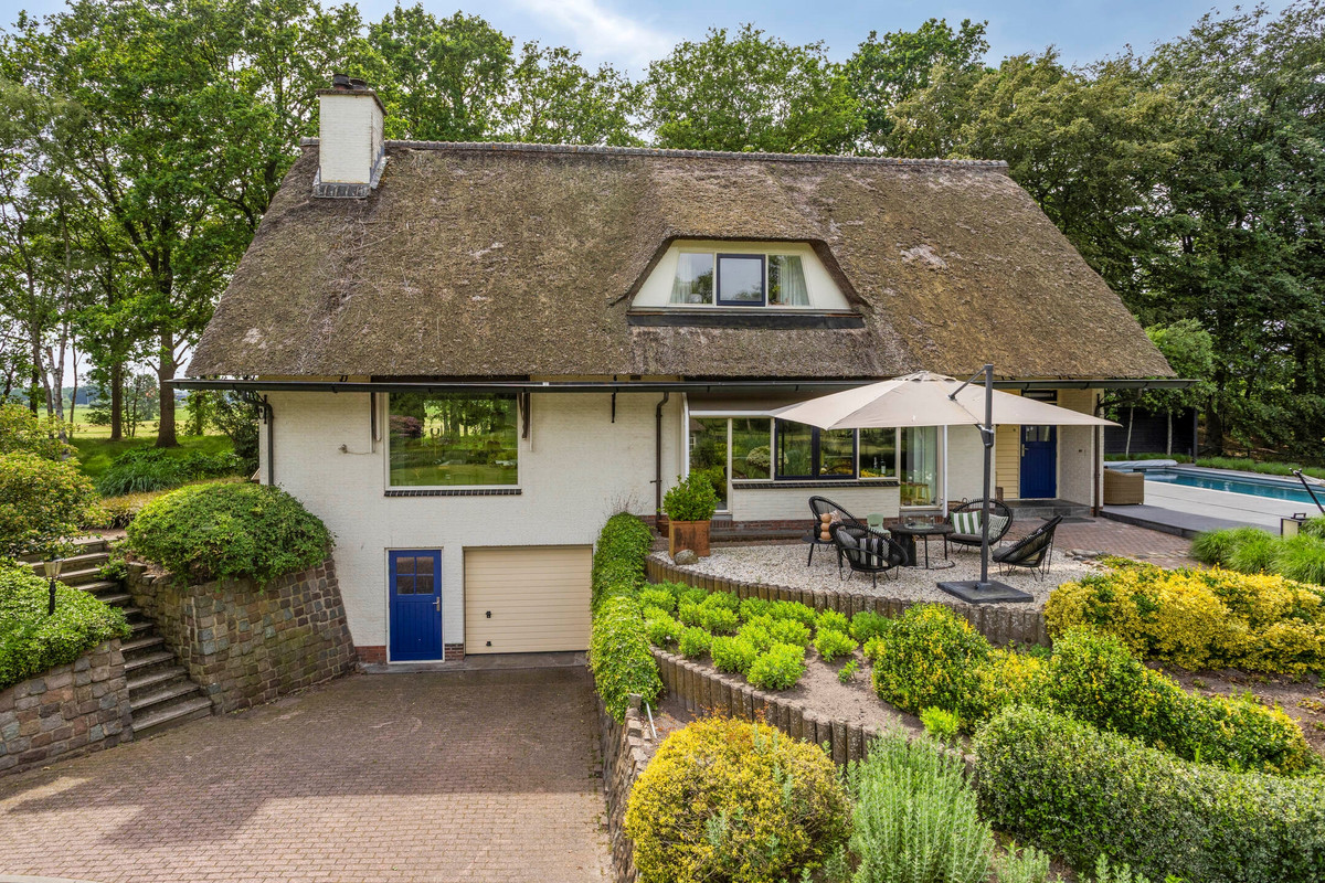 Vrijstaande woning te koop: Nieuweweg-noord 271, Veenendaal