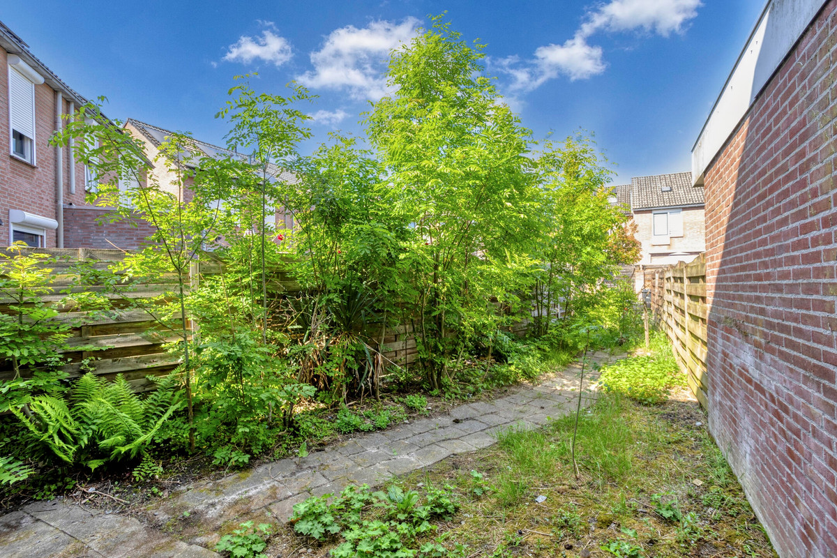 Tussenwoning te koop: Fossielenerf 540, Heerlen