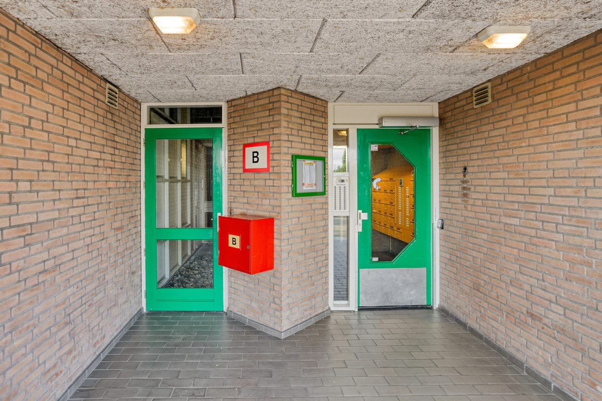 Appartement te koop: Van Laerstraat 102, Venlo