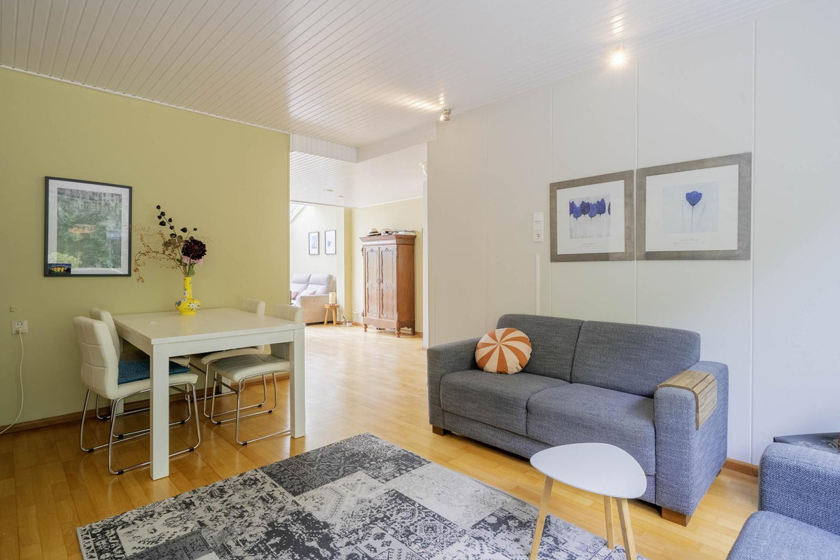 Tussenwoning te koop: van Wassenaarstraat 20, Warmond