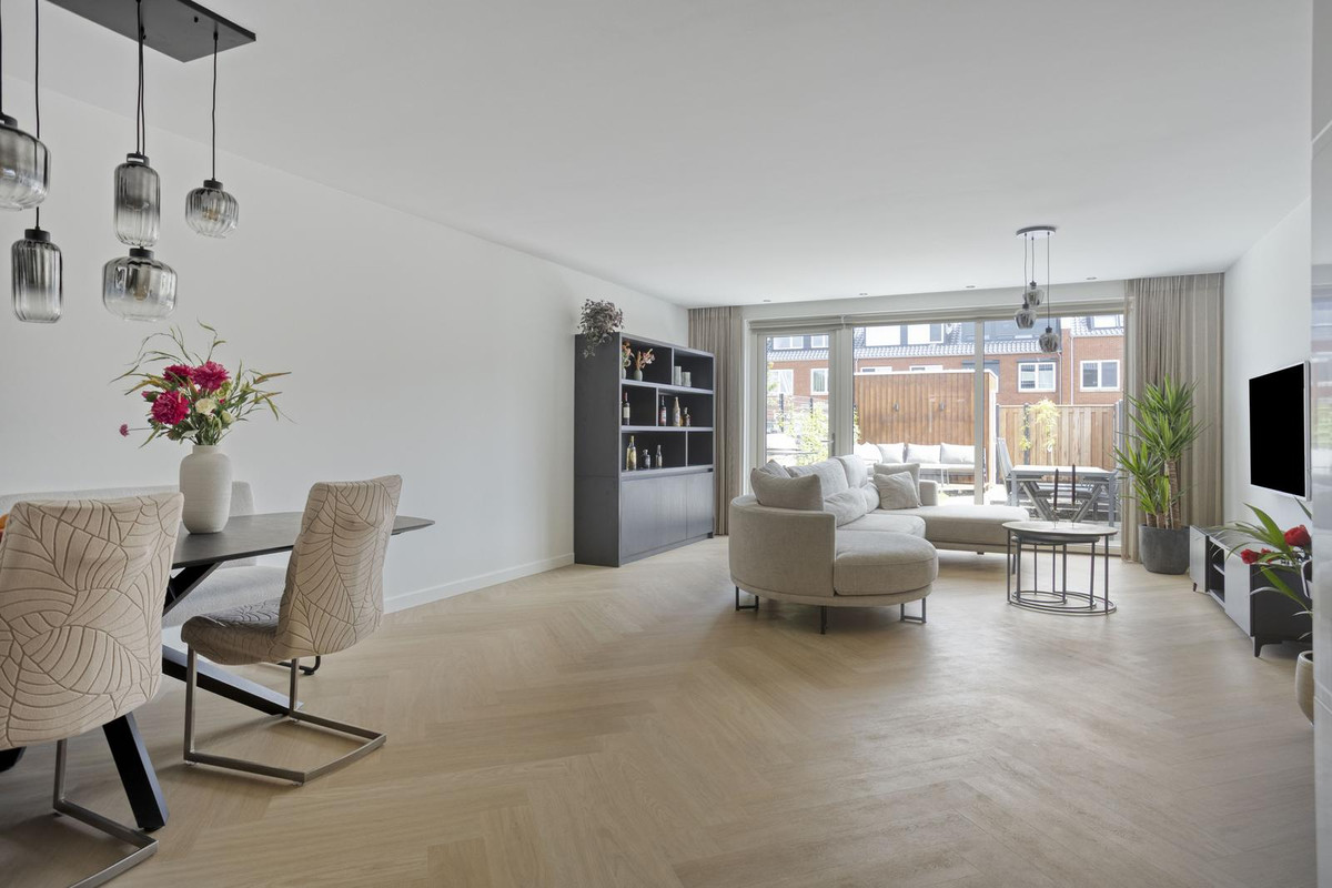 Hoekwoning te koop: Laan van Zuiderhoeven 86, Hoofddorp