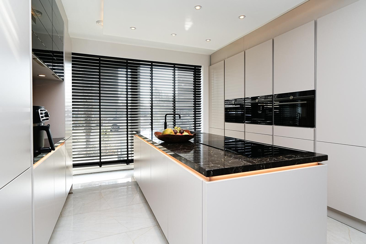 Tussenwoning te koop: Backershagen 9, Rotterdam