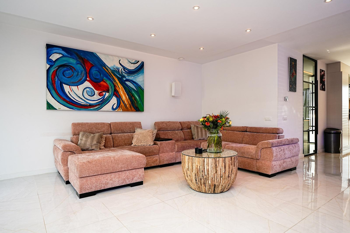 Tussenwoning te koop: Backershagen 9, Rotterdam