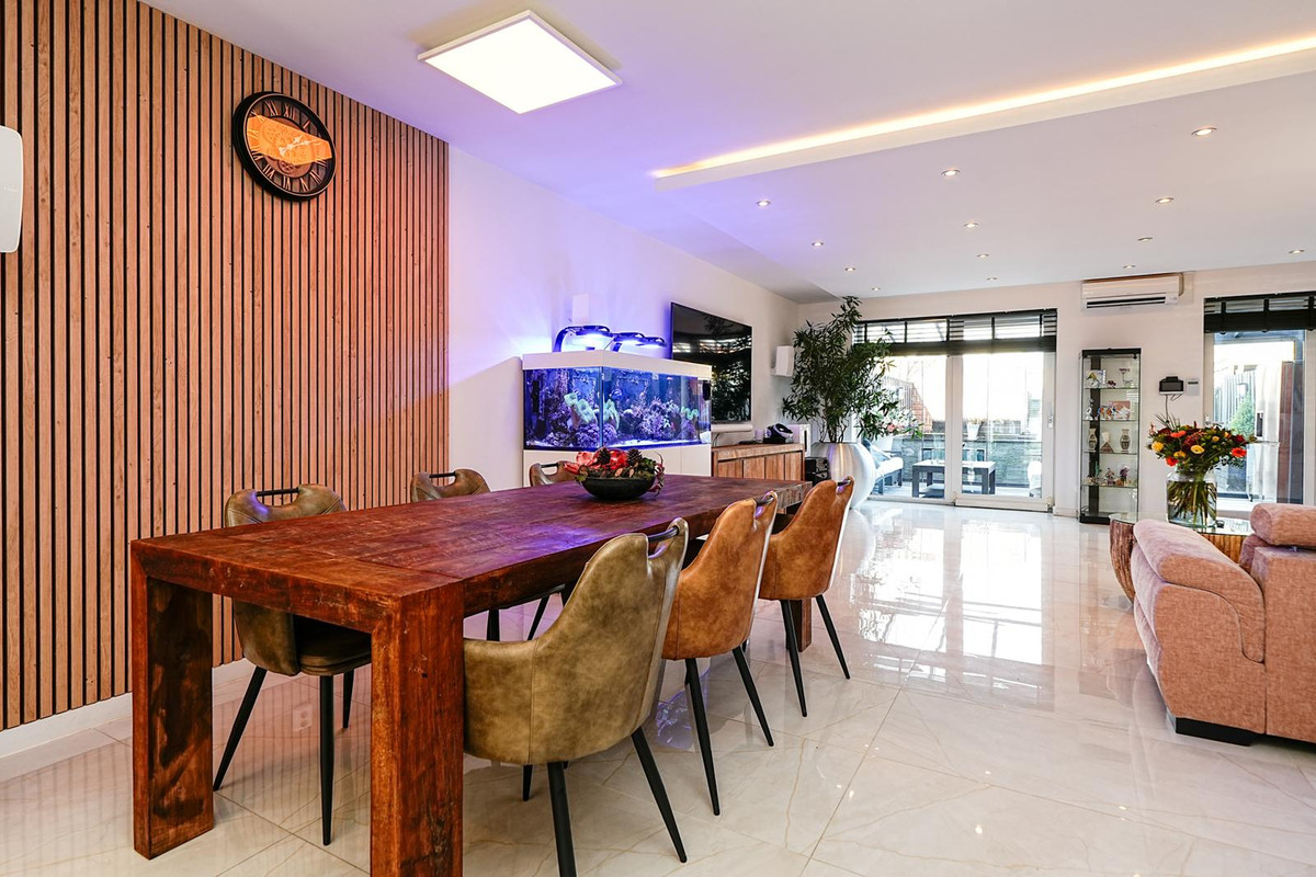 Tussenwoning te koop: Backershagen 9, Rotterdam