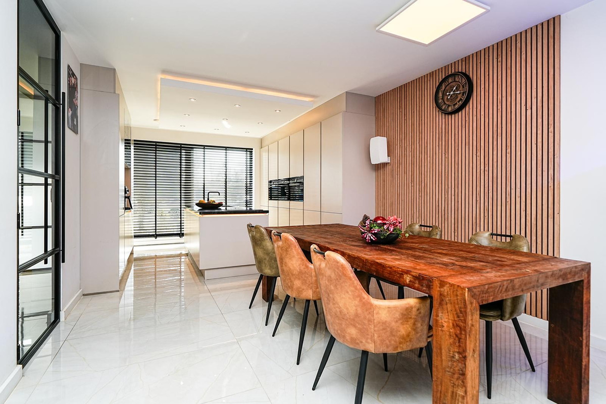 Tussenwoning te koop: Backershagen 9, Rotterdam