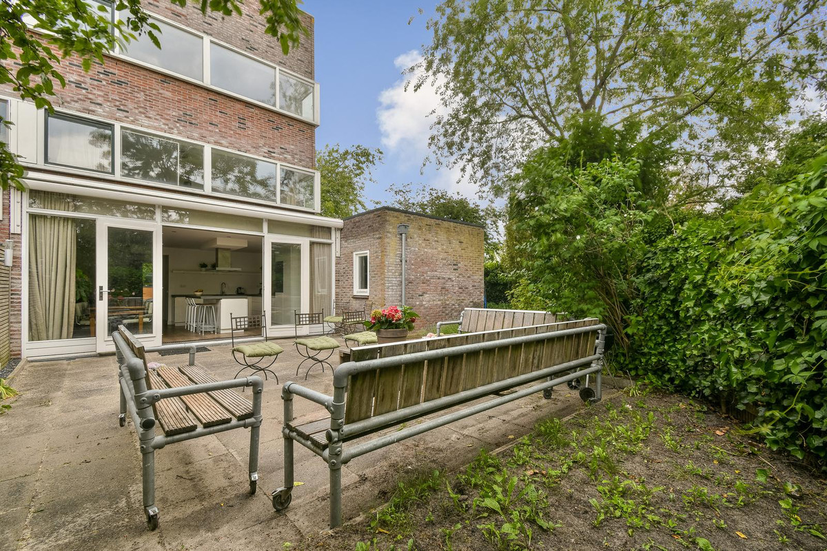 Hoekwoning te koop: Jan Benninghweg 71, Ouderkerk Aan De Amstel