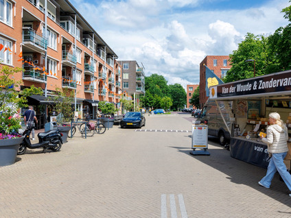 De Passaazje 8