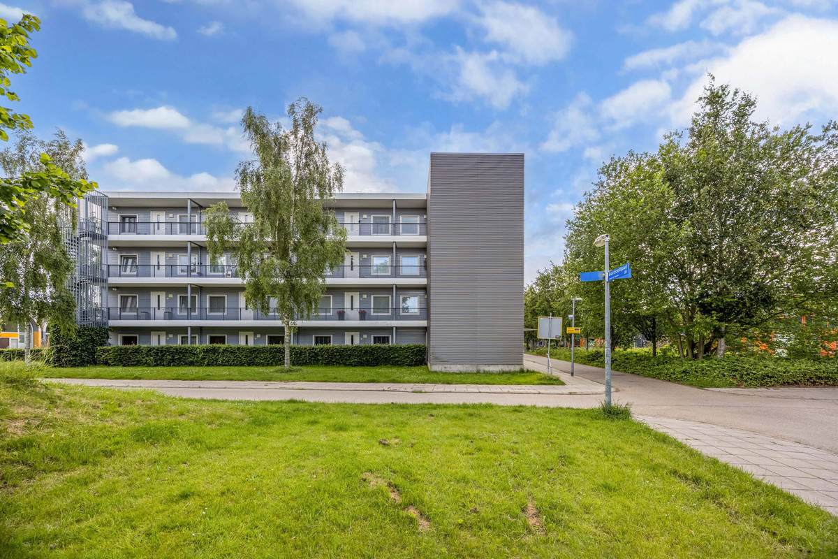 Appartement te koop: Albrecht Dürerweg 97A, Almere
