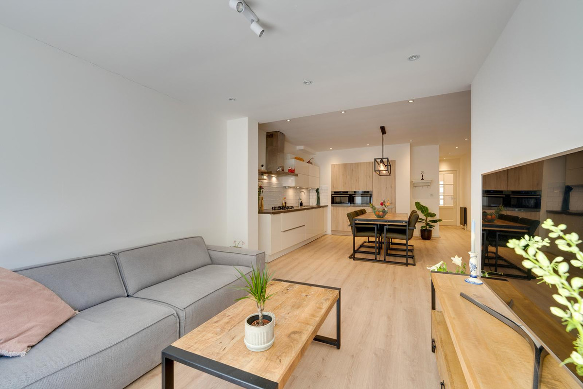 Appartement te koop: Orteliusstraat 183H, Amsterdam