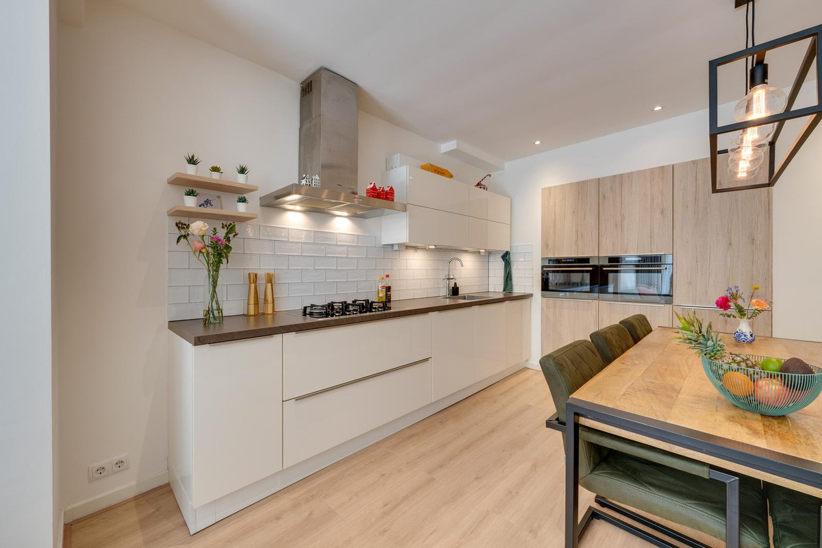 Appartement te koop: Orteliusstraat 183H, Amsterdam
