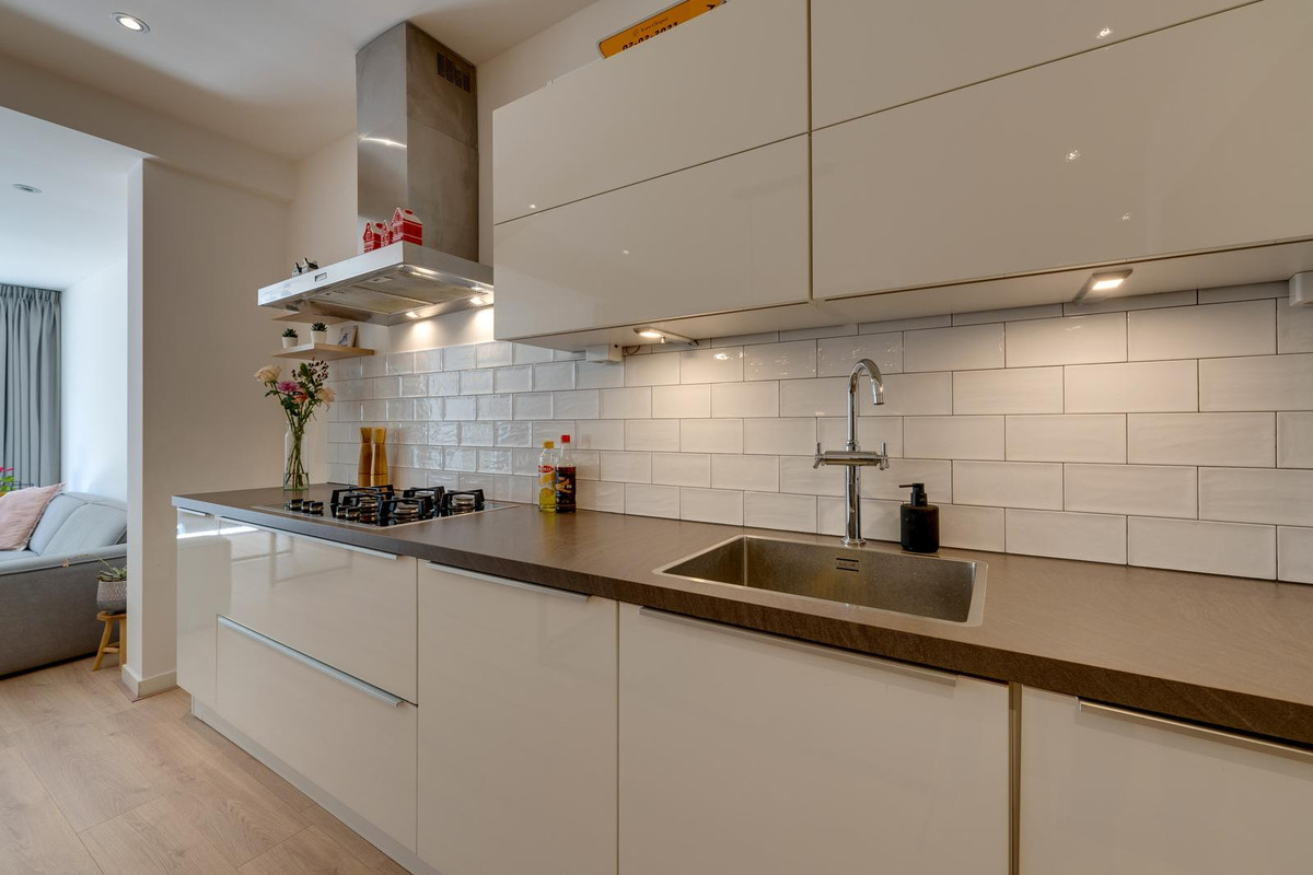 Appartement te koop: Orteliusstraat 183H, Amsterdam