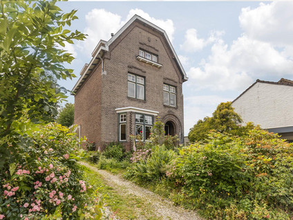 Stationsstraat 56