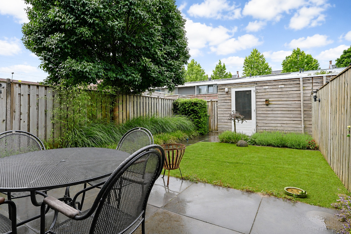 Tussenwoning te koop: Knikeind 21A, Best