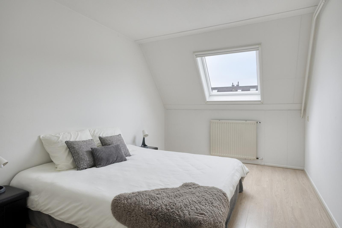 Tussenwoning te koop: Abdijberg 91, Roosendaal