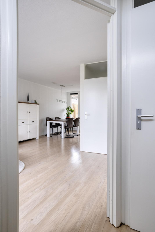 Tussenwoning te koop: Abdijberg 91, Roosendaal