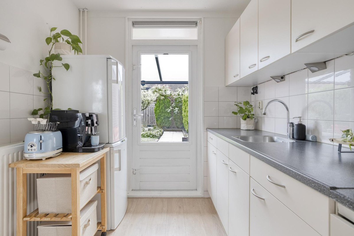 Tussenwoning te koop: Abdijberg 91, Roosendaal