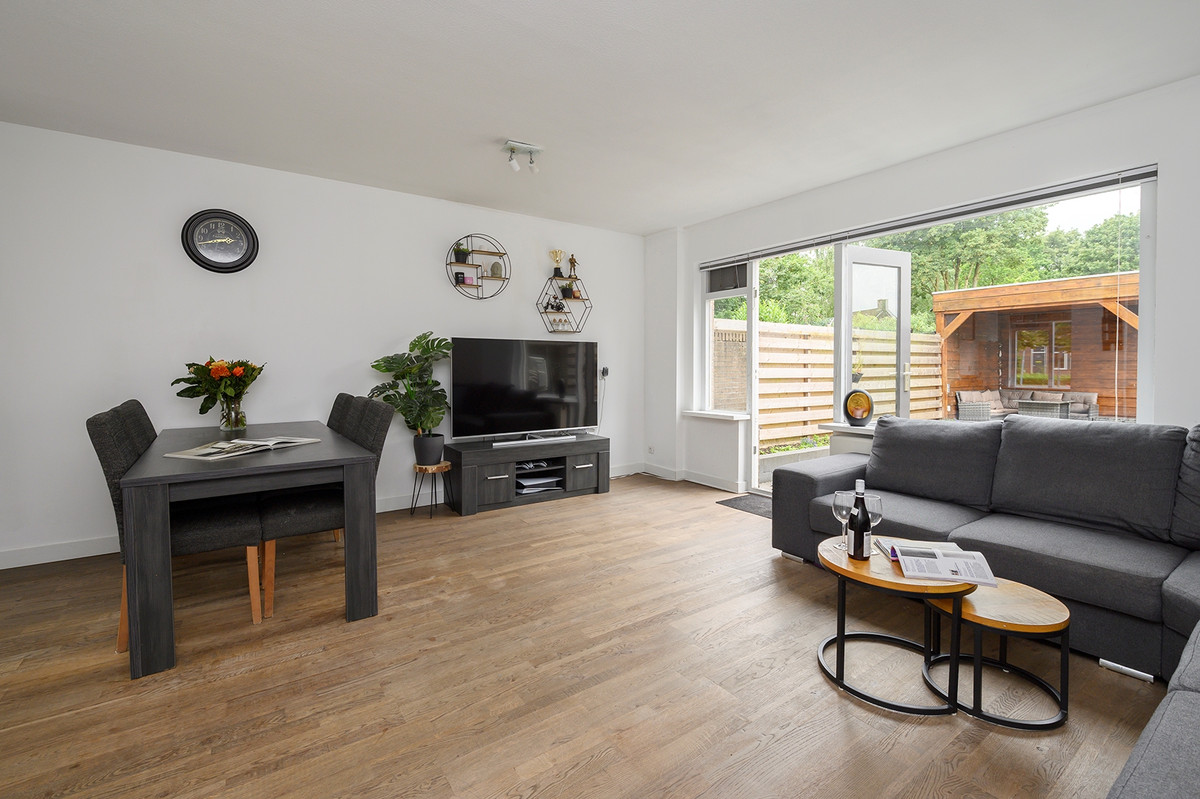 Tussenwoning te koop: Spechtenkamp 227, Maarssen