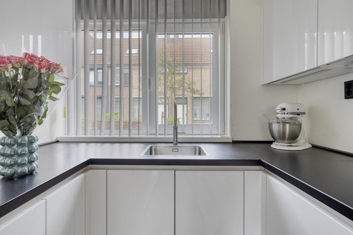 Tussenwoning te koop: Pinakel 5, Middelburg