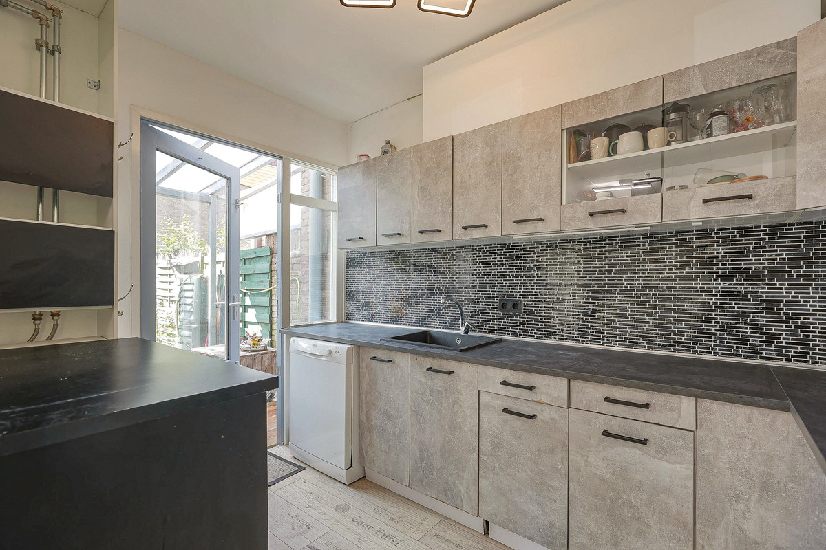 Hoekwoning te koop: Hoefbladweg 20, Zaandam