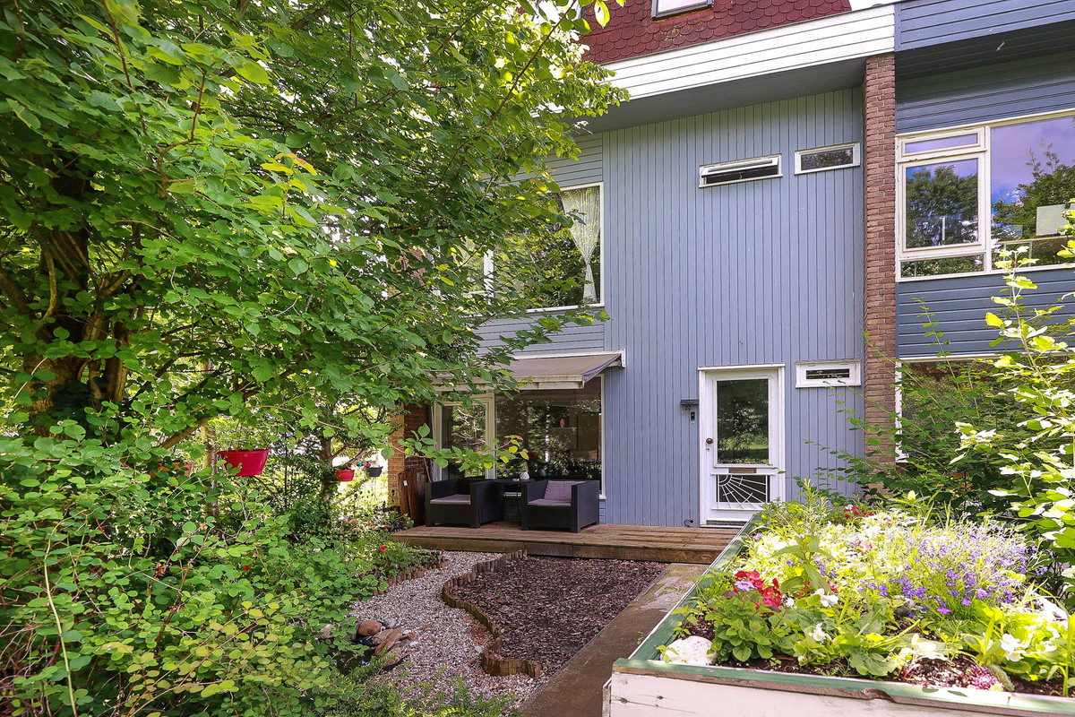 Hoekwoning te koop: Hoefbladweg 20, Zaandam