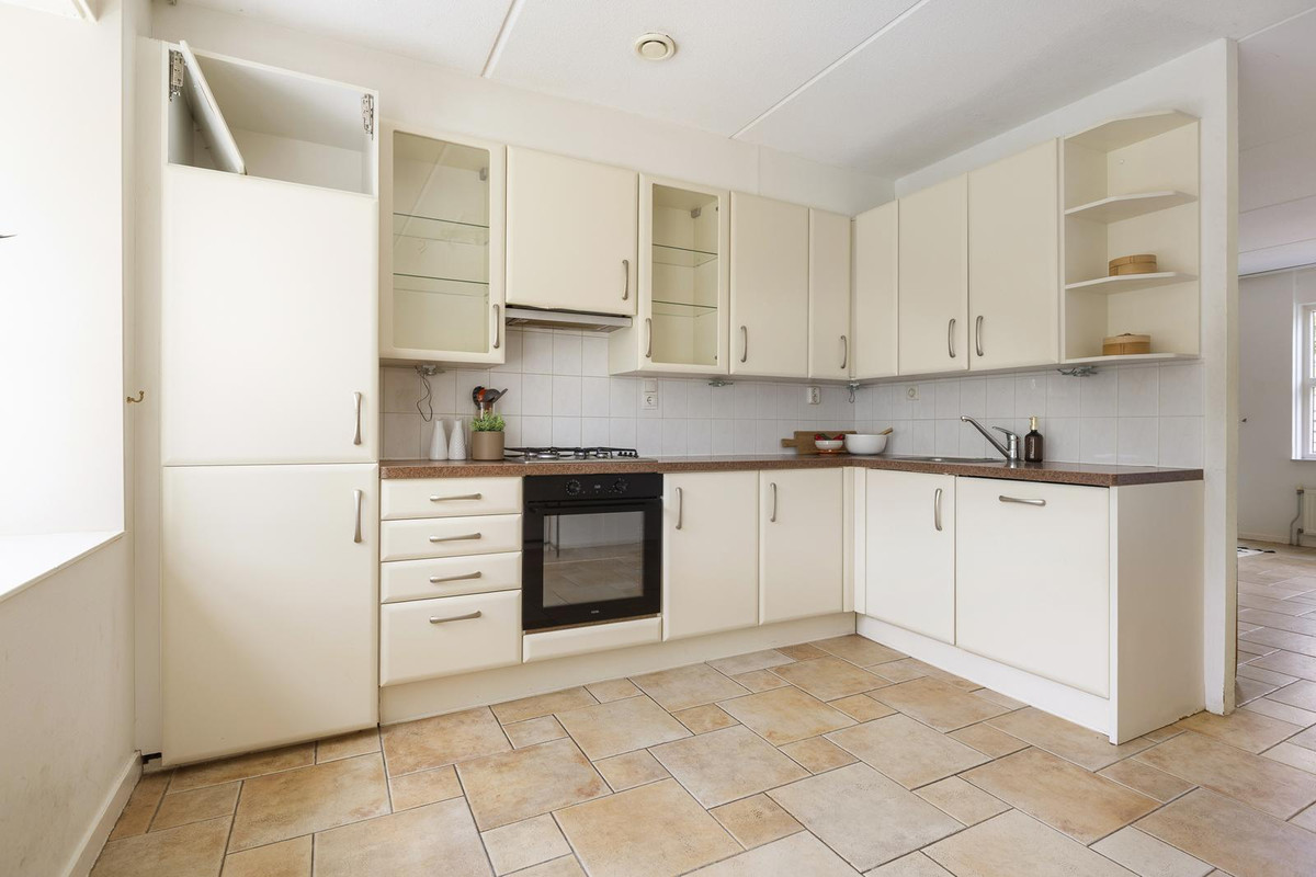 Hoekwoning te koop: Porfierstraat 31, Groningen