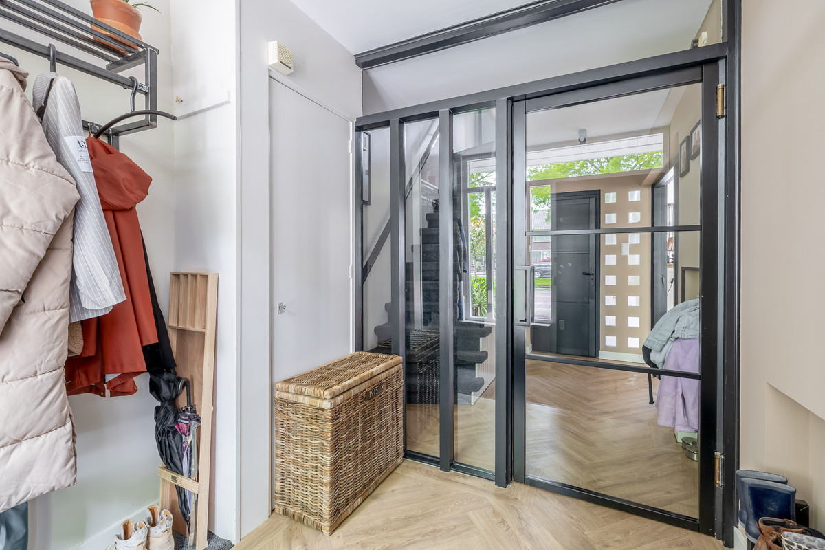 Hoekwoning te koop: Prinses Beatrixlaan 8, Waddinxveen