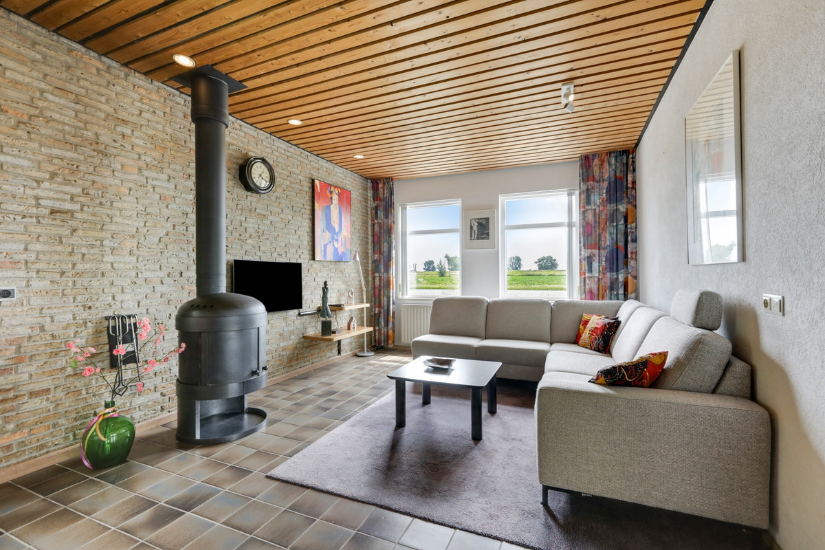 Vrijstaande woning te koop: Valkstraat 17, Overasselt