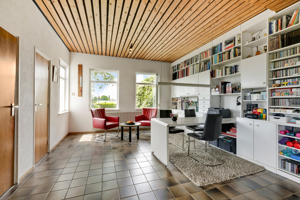 Vrijstaande woning te koop: Valkstraat 17, Overasselt