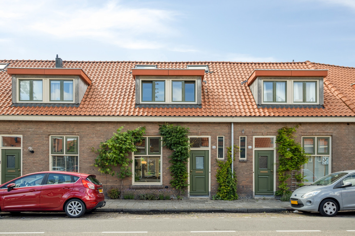 Tussenwoning te koop: Kruistochtstraat 26, Haarlem