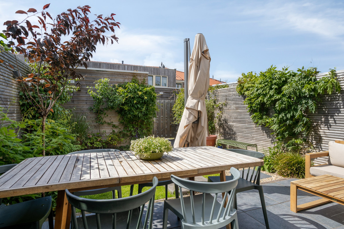 Tussenwoning te koop: Kruistochtstraat 26, Haarlem