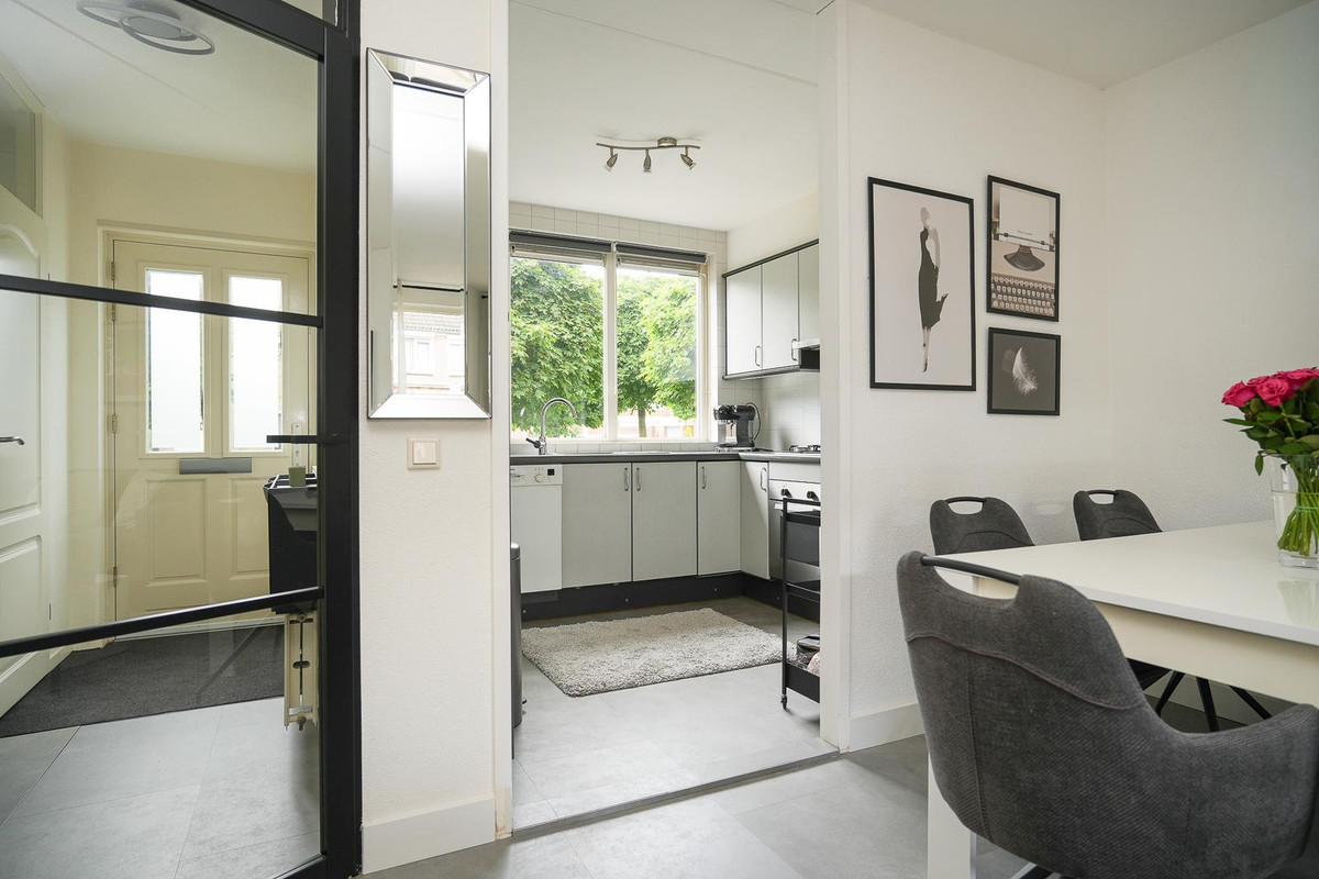 Tussenwoning te koop: Maarten Trompstraat 24, 'S-Hertogenbosch