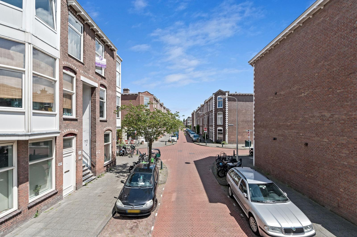 Studio te koop: Jasmijnstraat 37, 'S-Gravenhage