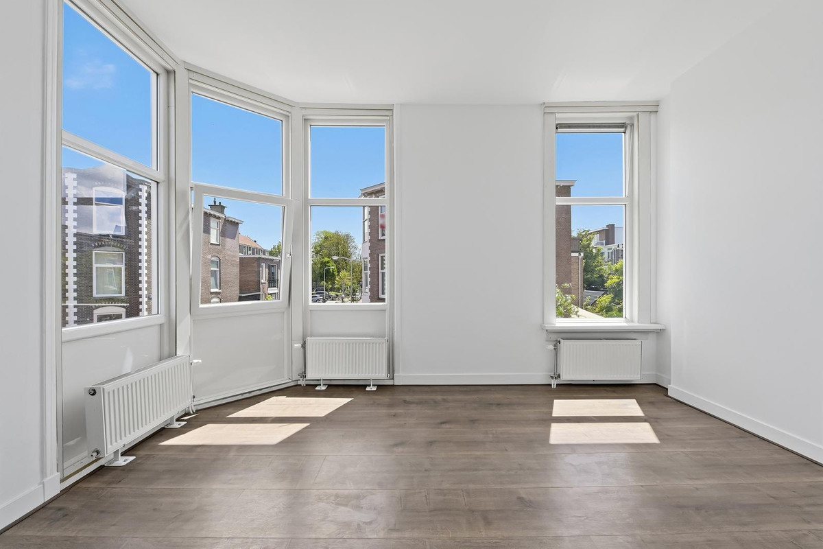 Studio te koop: Jasmijnstraat 37, 'S-Gravenhage