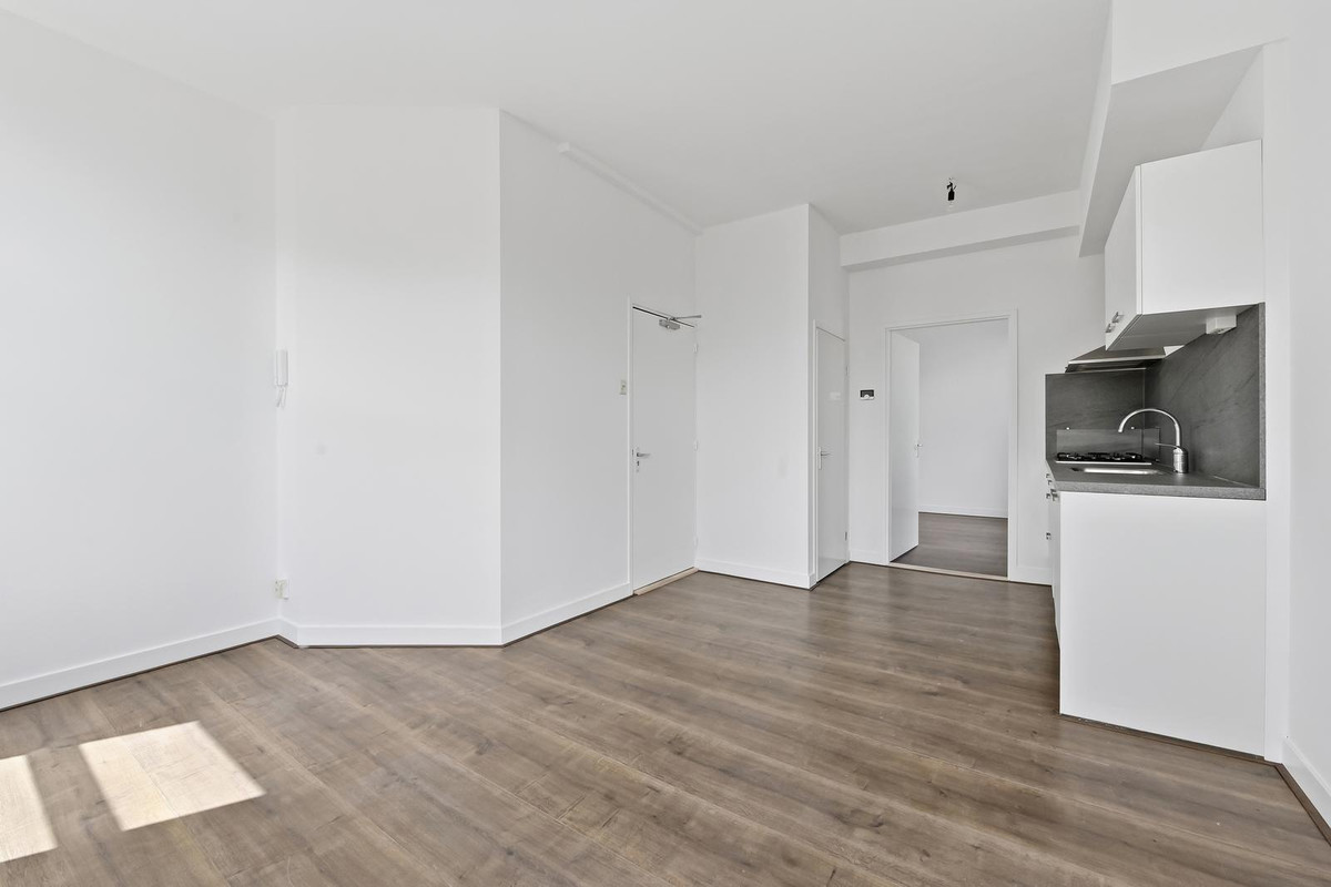 Studio te koop: Jasmijnstraat 37, 'S-Gravenhage