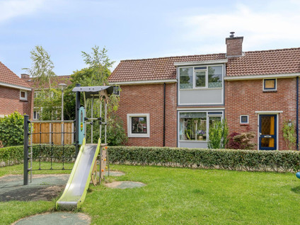 J.H. van Linschotenstraat 6