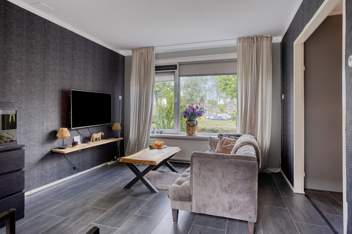 Hoekwoning te koop: J.H. van Linschotenstraat 6, Enschede