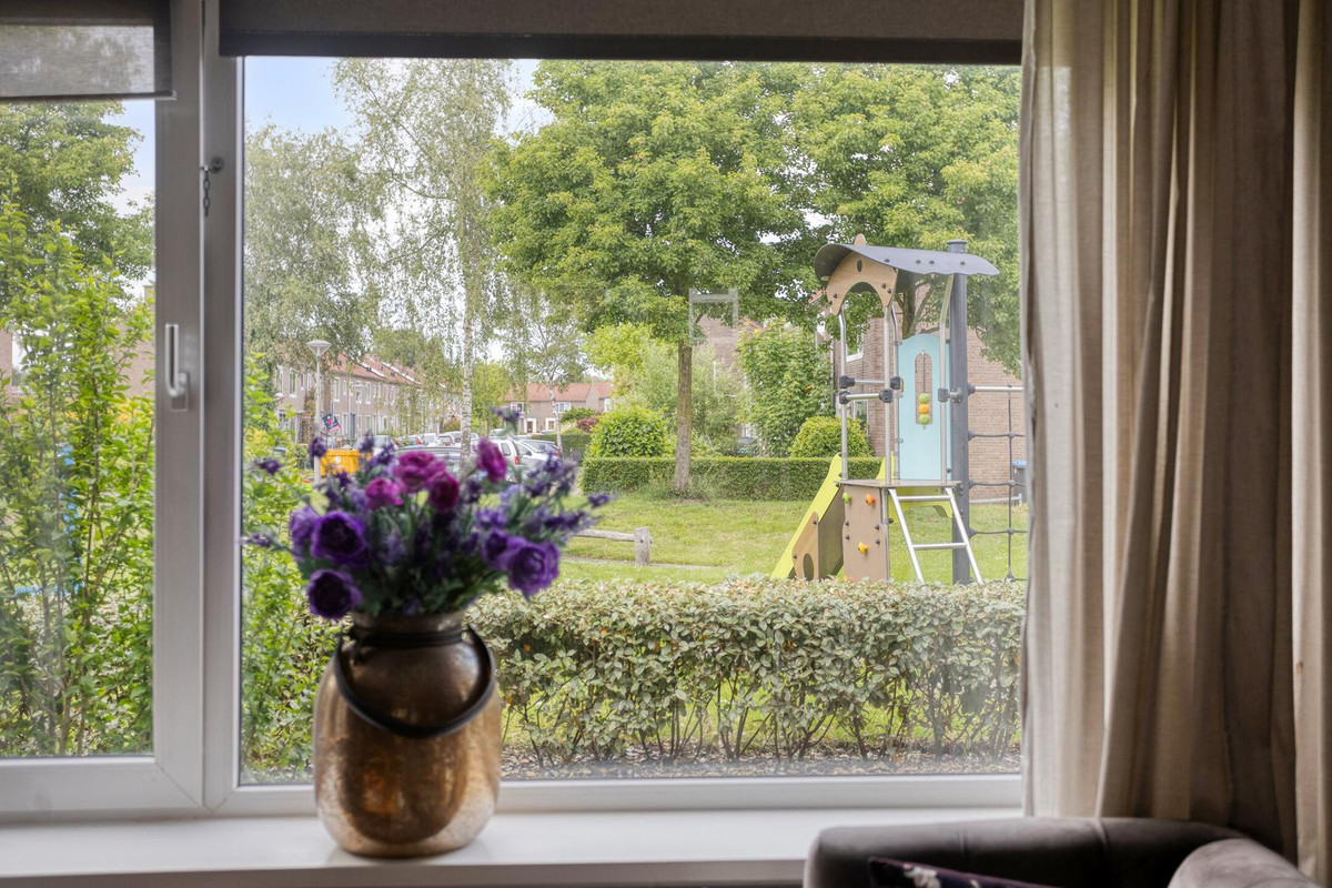 Hoekwoning te koop: J.H. van Linschotenstraat 6, Enschede