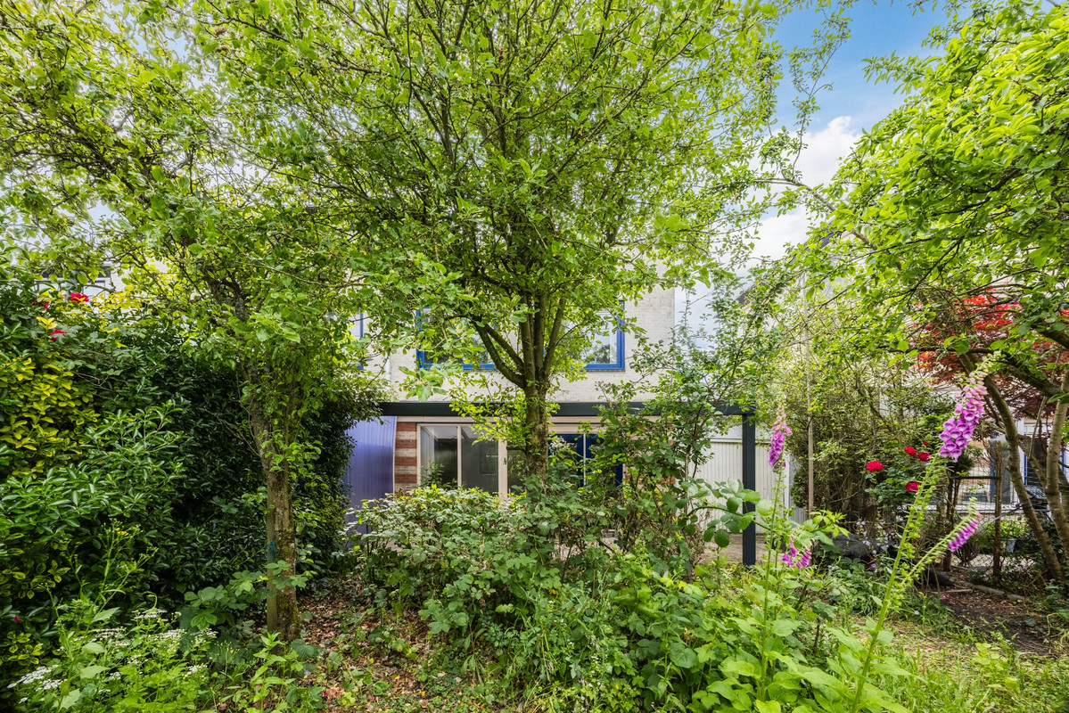 Tussenwoning te koop: Wessel Ilckenstraat 16, Rotterdam